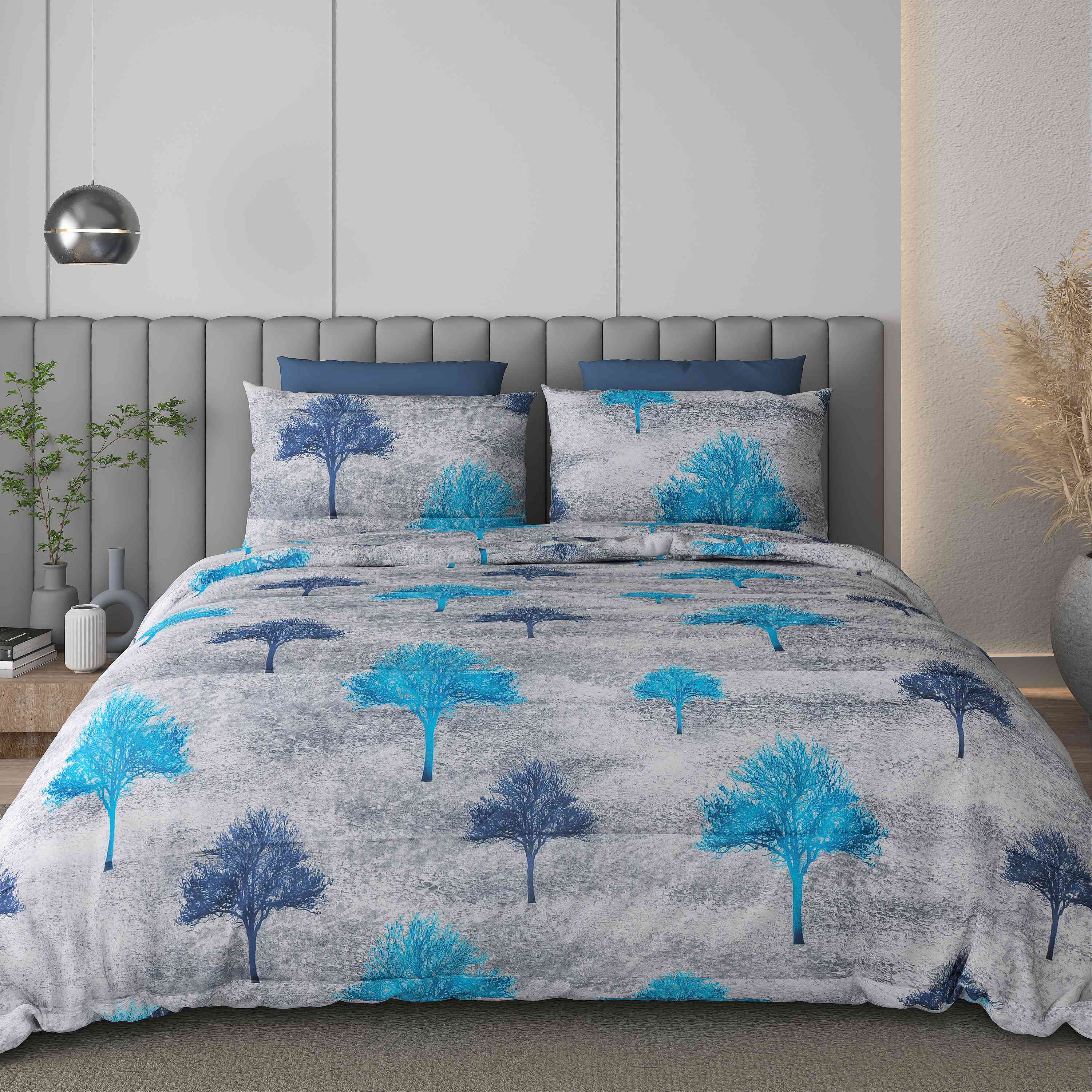 Black Jack Blue Tree Edition 108" x 108" Cotton King Size Bedsheet Set with 2 Pillow Covers